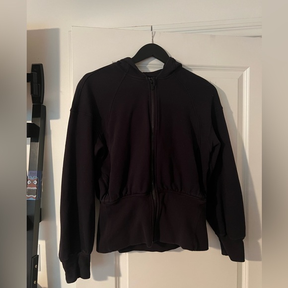 Lululemon Black Full Zip - Picture 6 of 8